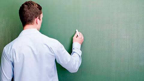 राज्यात प्राध्यापक भरती प्रक्रियेत गोंधळ : नव्या जीआरमुळे नव्या आणि अनुभवी उमेदवारांवर संकट; मुलाखतीसाठी ५० पेक्षा जास्त ATR गुण आवश्यक